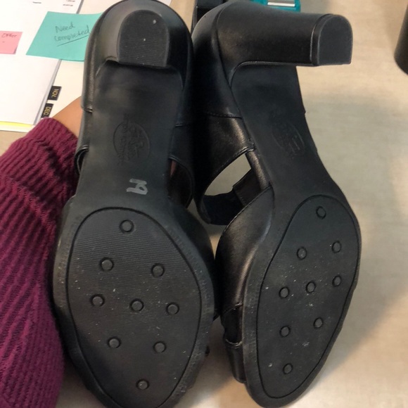 Black straps heels - WIDE - Picture 4 of 6